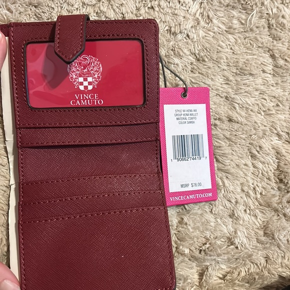 Vince Camuto Samba/Maroon Hena Wallet Style VV-HENA-WA NWT - Picture 4 of 5